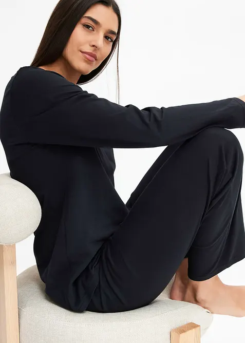 Pyjama mit zarter Spitze, bonprix