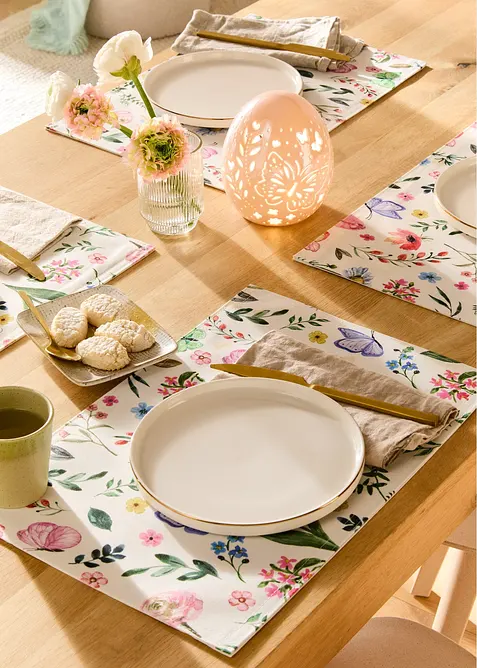 Objet d&eacute;co &OElig;uf perfor&eacute; motif papillon, bonprix