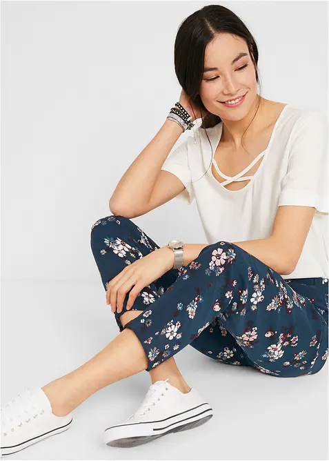 Schlupfhose aus nachhaltiger Viskose, bonprix