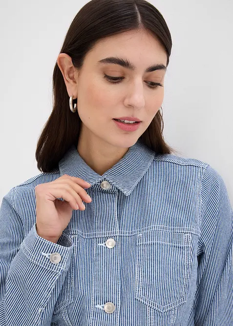 gestreifte Jeansjacke, verkürzt, bonprix