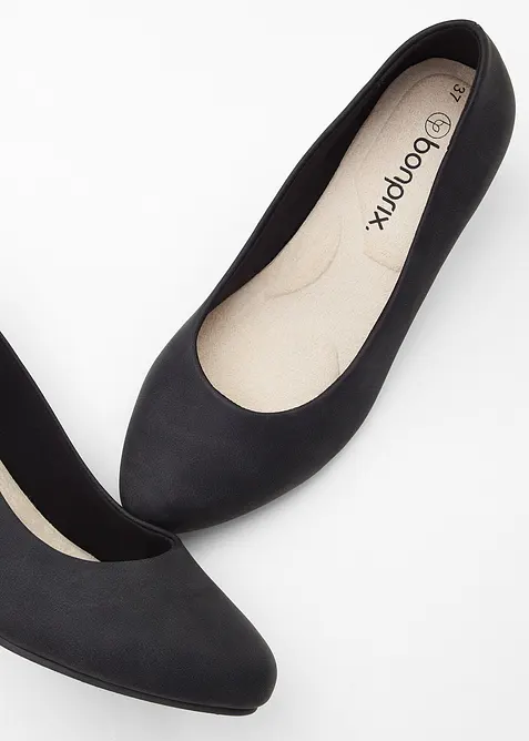 Pumps mit gepolsterter Innensohle, bonprix