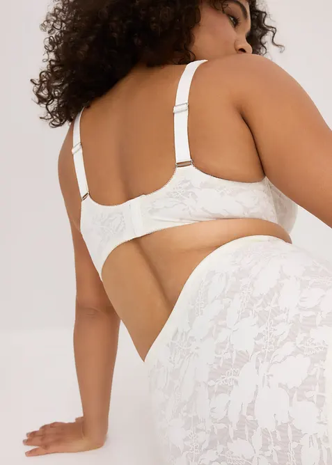 Slip sculptant, maintien modéré, bonprix