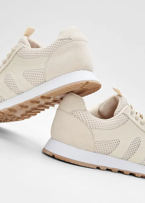 Sneaker mit Mesh-Einsatz, bonprix