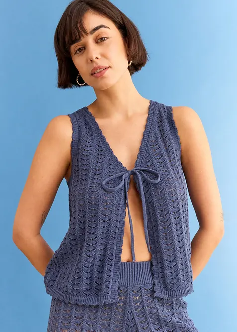 Strick-Weste mit Lochmuster, bonprix