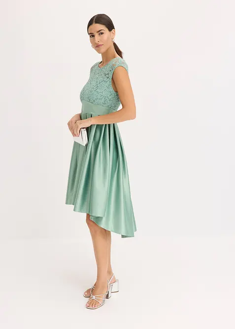 Robe courte devant, longue derrière en satin brillant avec dentelle, bonprix