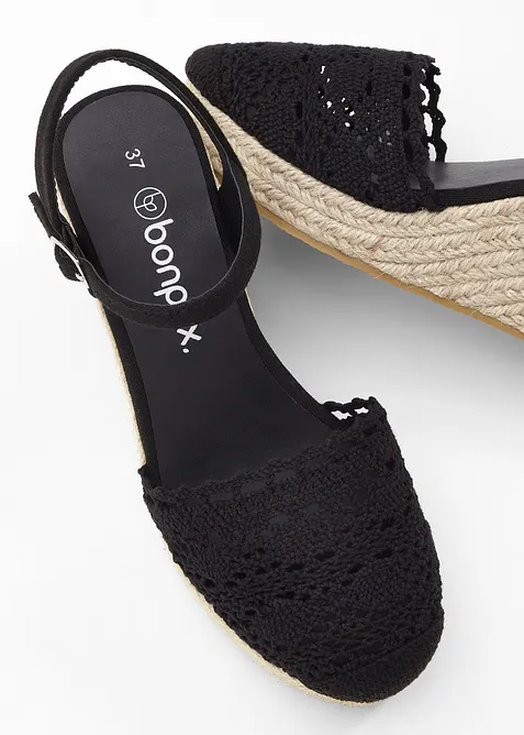 Keilpumps in Häkel-Optik, bonprix