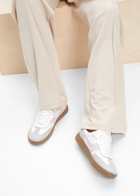 Sneaker im Retrolook, bonprix