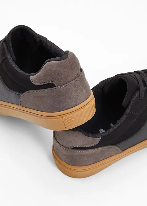 Sneaker im Retrolook, bonprix