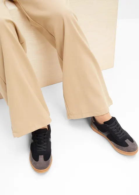 Sneaker im Retrolook, bonprix