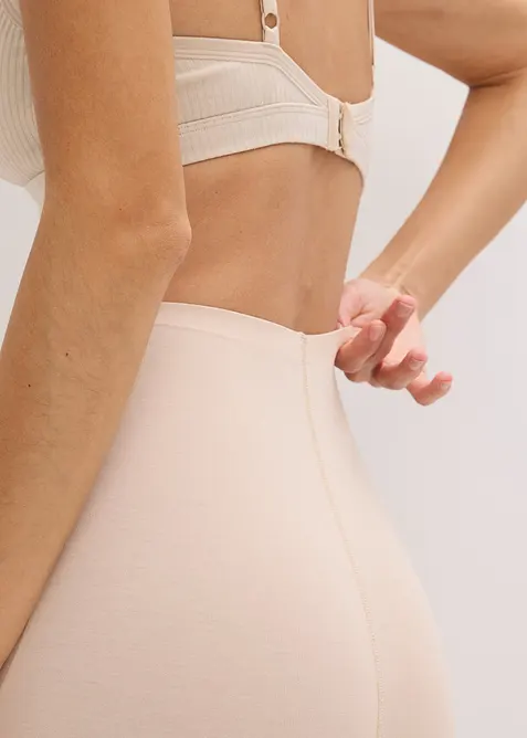 Cycliste sculptant invisible en coton, maintien l&eacute;ger, bonprix