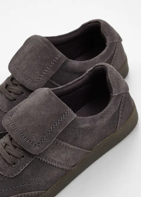 Sneakers en cuir, bonprix