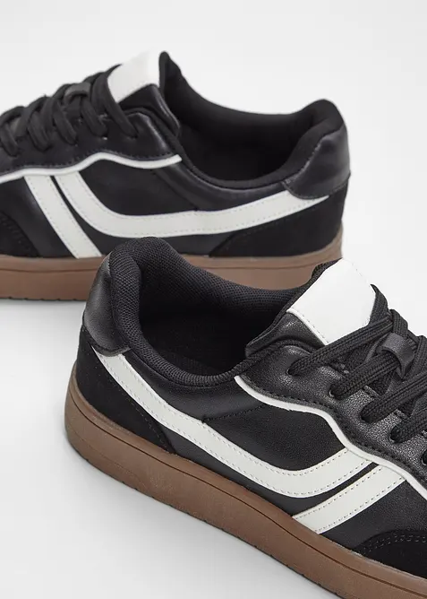 Sneaker im Retrolook, bonprix