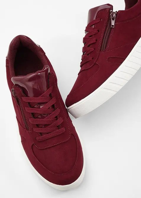 Sneaker mit gepolsterter Innensohle, bonprix