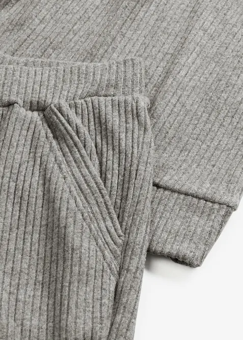 Weit geschnittener Loungewear Hausanzug aus weicher Rippe, bonprix