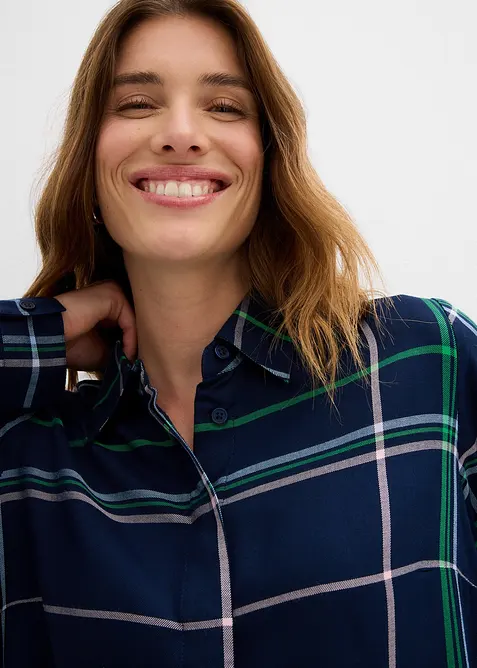 Longbluse aus fließender Viskose, bonprix