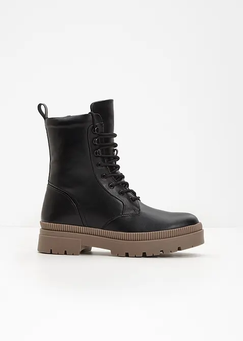 Schnürboots mit Profilsohle, bonprix