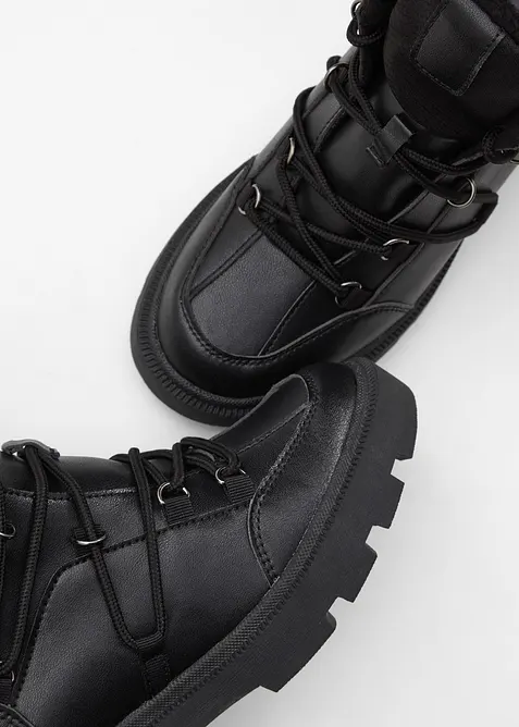 Boots lacées et doublées, bonprix