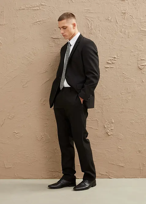 Costume 4 pi&egrave;ces : veste de costume, pantalon, chemise, cravate, bonprix