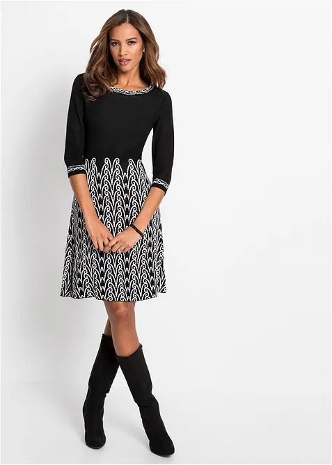 Ausgestelltes Strickkleid mit Jacquardmuster, bonprix