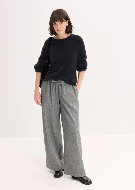 Pullover in Plüsch-Optik, bonprix