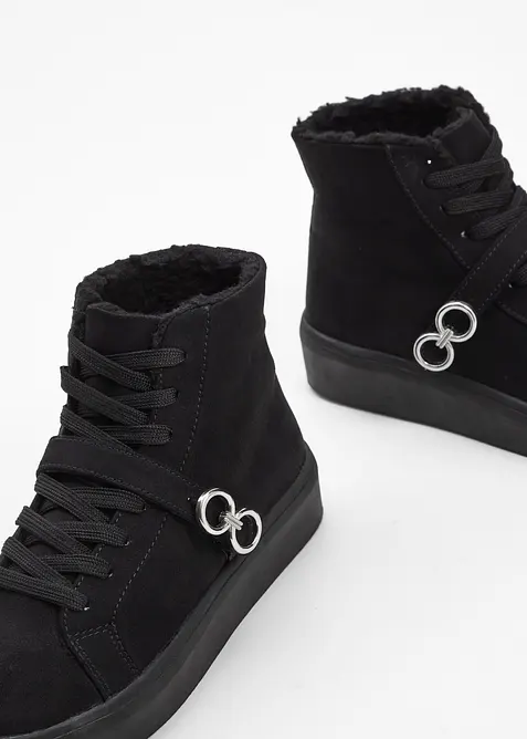 Boots fourrées à lacets, bonprix