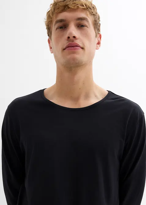 Pyjama aus reiner Baumwolle mit langen Ärmeln, bonprix