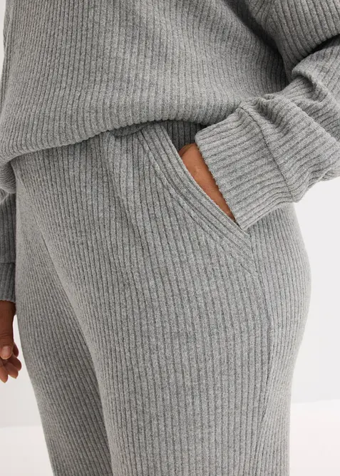 Weit geschnittener Loungewear Hausanzug aus weicher Rippe, bonprix