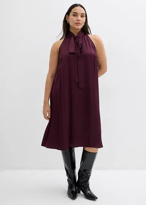 Robe courte en satin de viscose mélangée, bonprix