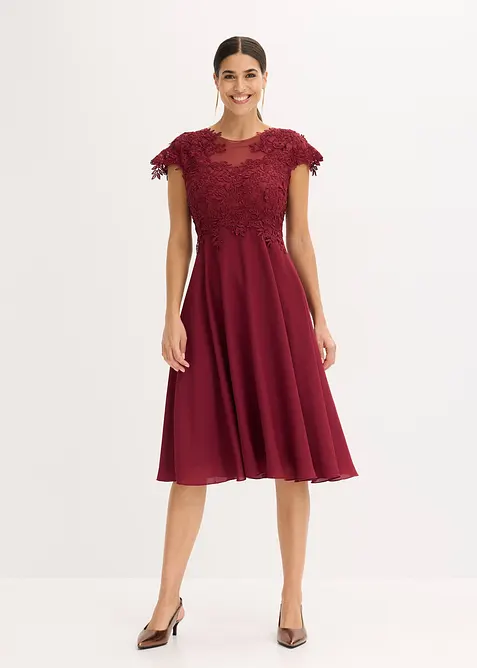 Robe midi en tulle délicat avec dentelle, bonprix