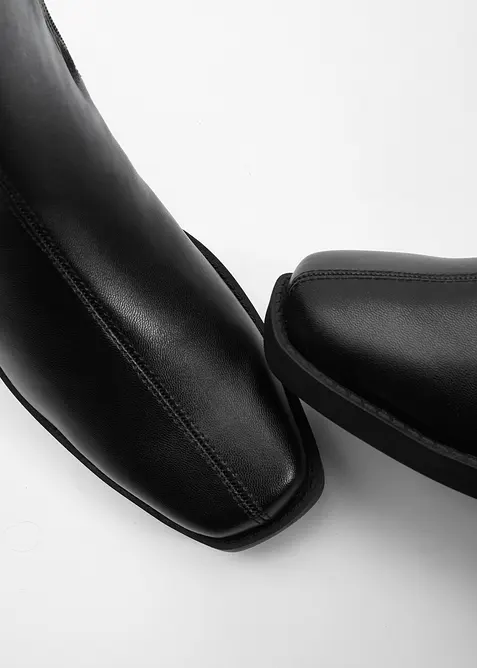 Stiefel mit hohem Schaft, bonprix