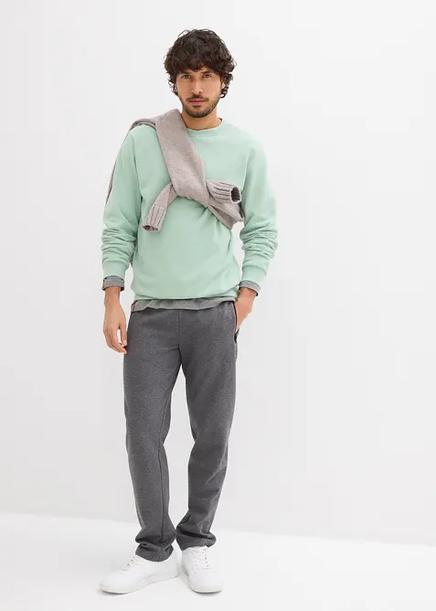 Jogginghose mit praktischen Reißverschlusstaschen aus Bio-Baumwolle, bonprix