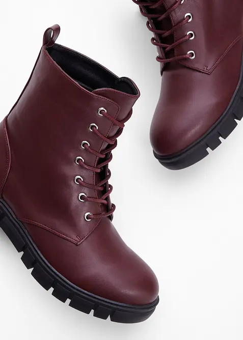 Schn&uuml;rboots mit Profilsohle, bonprix