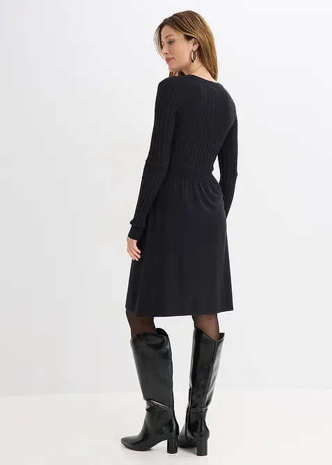 Strickkleid aus Viskose-Mix, bonprix