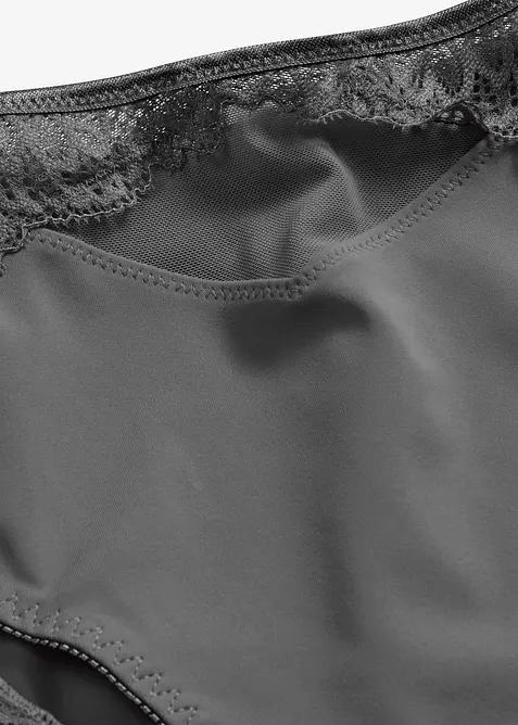 Slip Maxi avec dentelle d&eacute;licate, bonprix