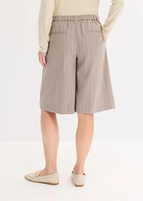 taillierte Shorts, bonprix