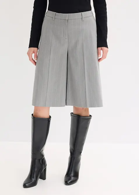 Short cintr&eacute;, bonprix