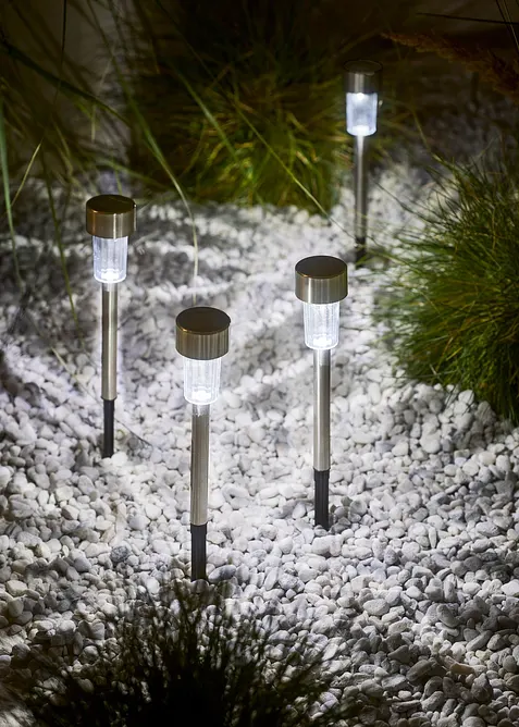 Lot de 4 lampes d&eacute;co solaires de chemin, bonprix