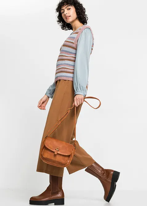 kleine Umh&auml;ngetasche mit Schnallendetail, bonprix