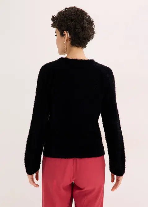 Pull ajour&eacute; en maille poilue, bonprix