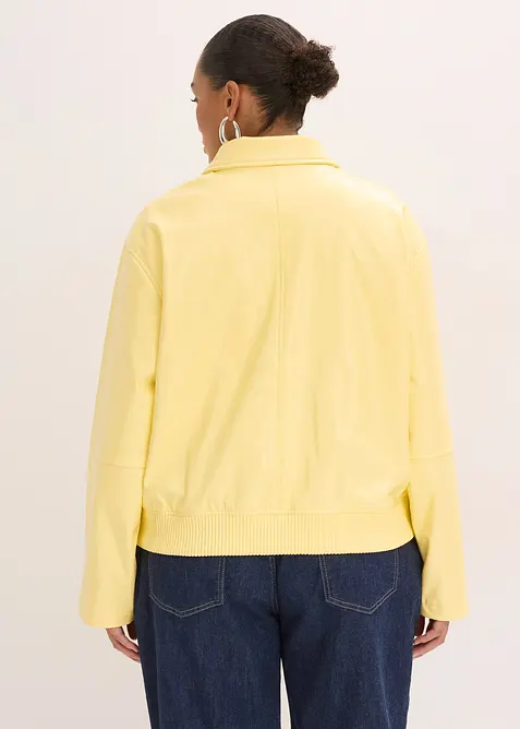 Kurze Lederimitat-Jacke, bonprix