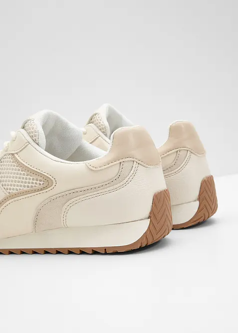 Chunky Sneaker mit Mesh-Einsatz, bonprix