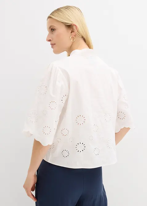 Blouse courte &agrave; broderies anglaises, bonprix