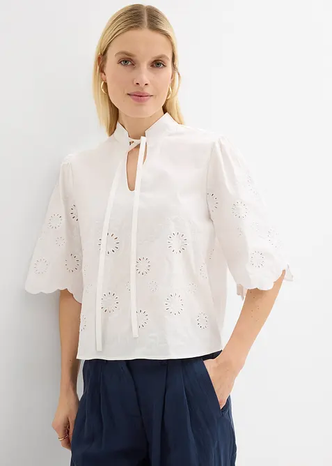 Blouse courte &agrave; broderies anglaises, bonprix