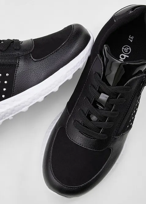 Sneaker mit Glitzersteinen, bonprix