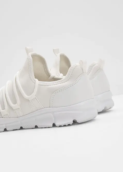 Sneaker aus Soft-Material, bonprix