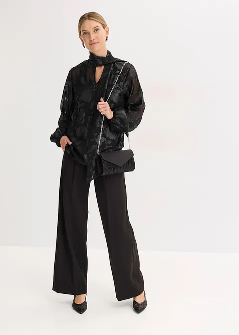 Schlupfbluse mit Stickerei, bonprix