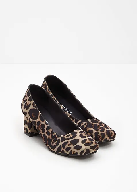 Pumps im Animallook, bonprix