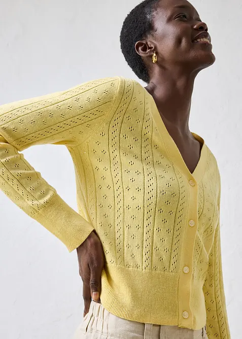 Ajour-Strickjacke mit Seidenanteil, bonprix