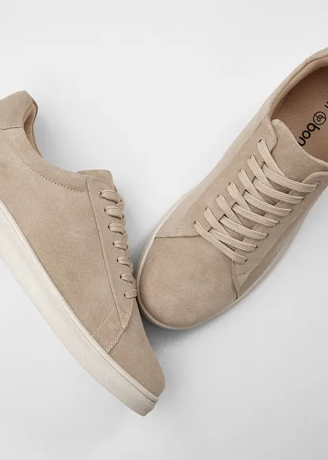 Sneaker aus Veloursleder, bonprix