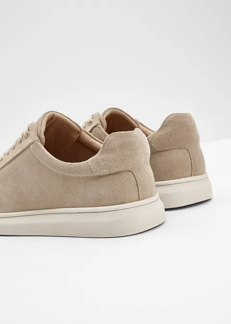 Sneaker aus Veloursleder, bonprix